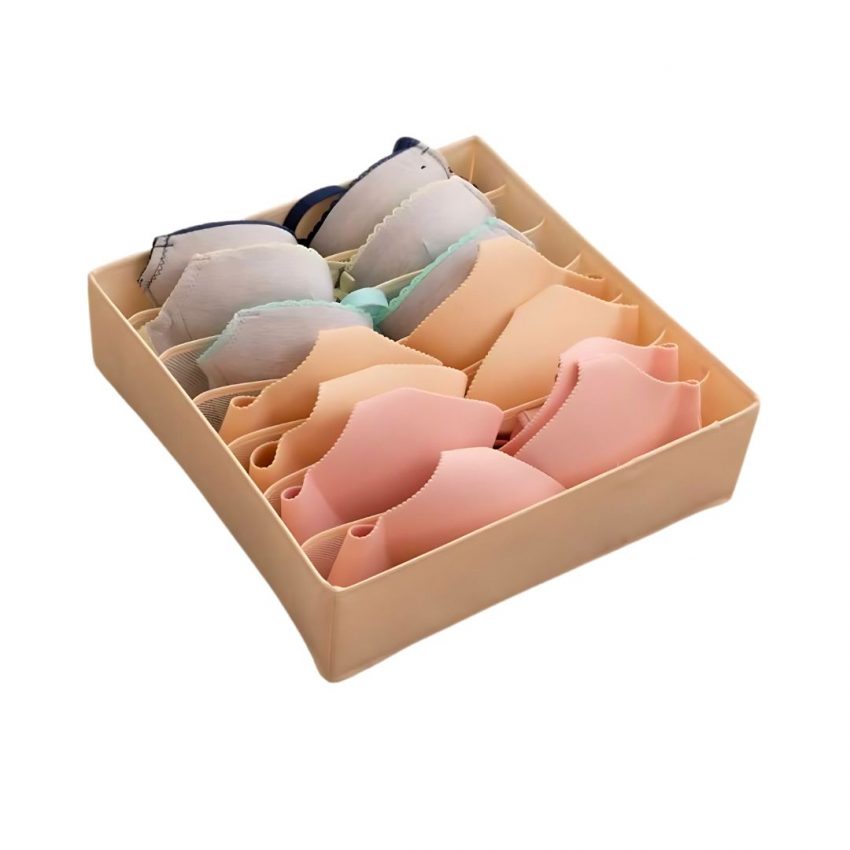 Garment Organizer - 7 Grid