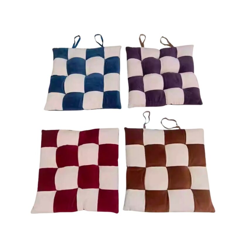 Checkered Seat Cushion - 45x45cm