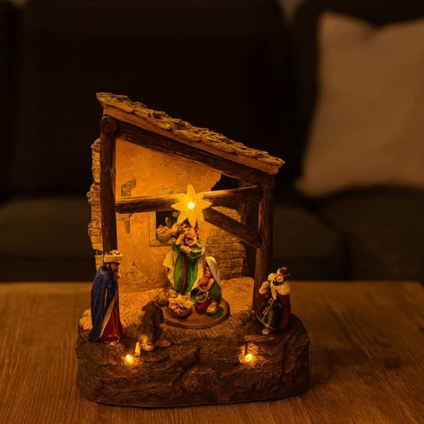 Advent Creche Display