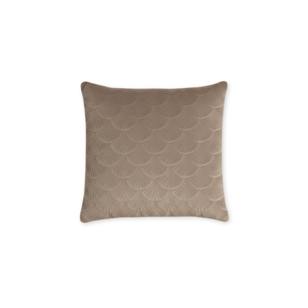 Scalloped 18x18" Cushion Cover - Image 7